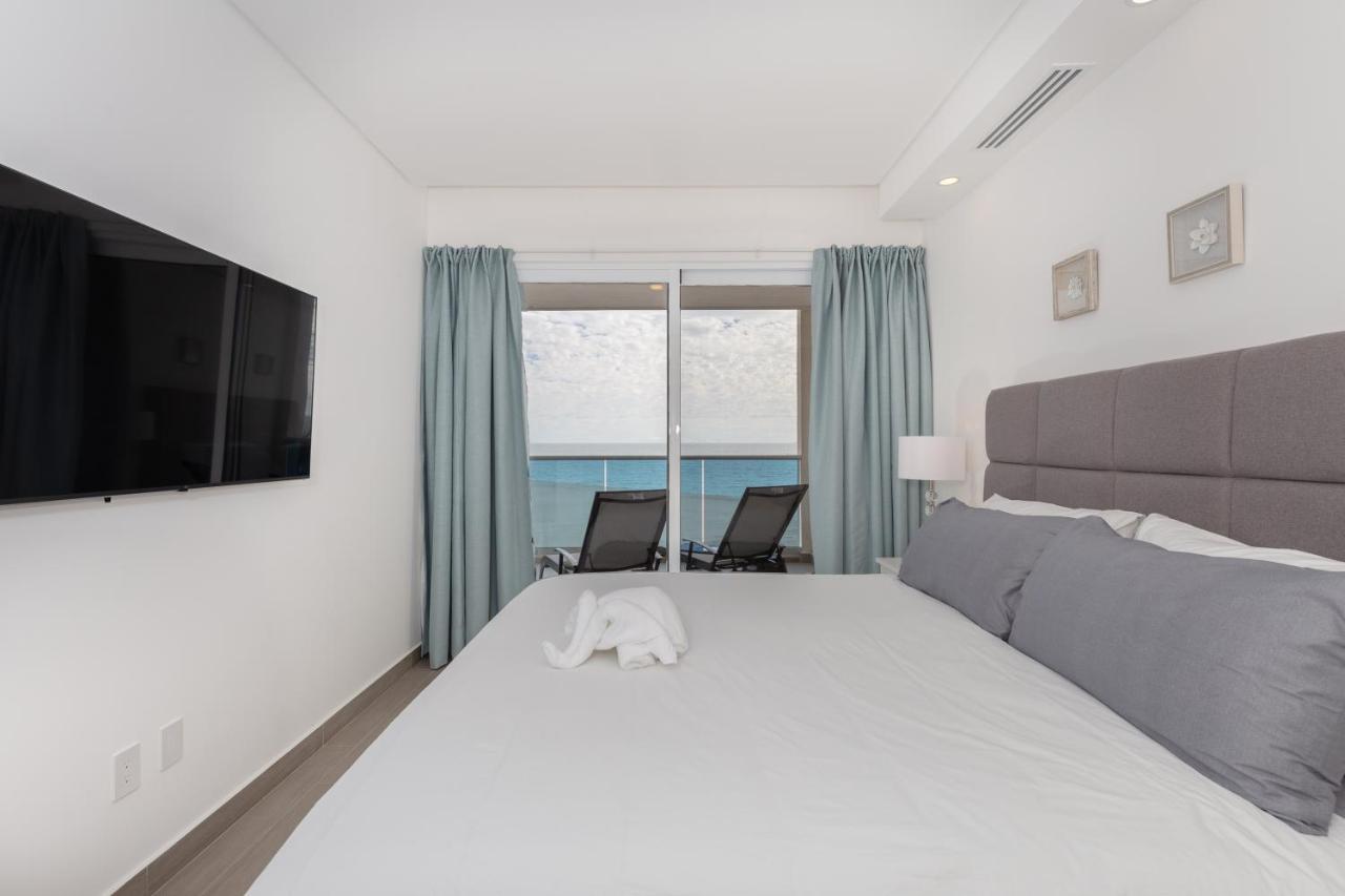 Brand New Contemporary 2 Bd Oceanfront Condo At Encantame Towers Verano E302 Playa Encanto Exterior foto