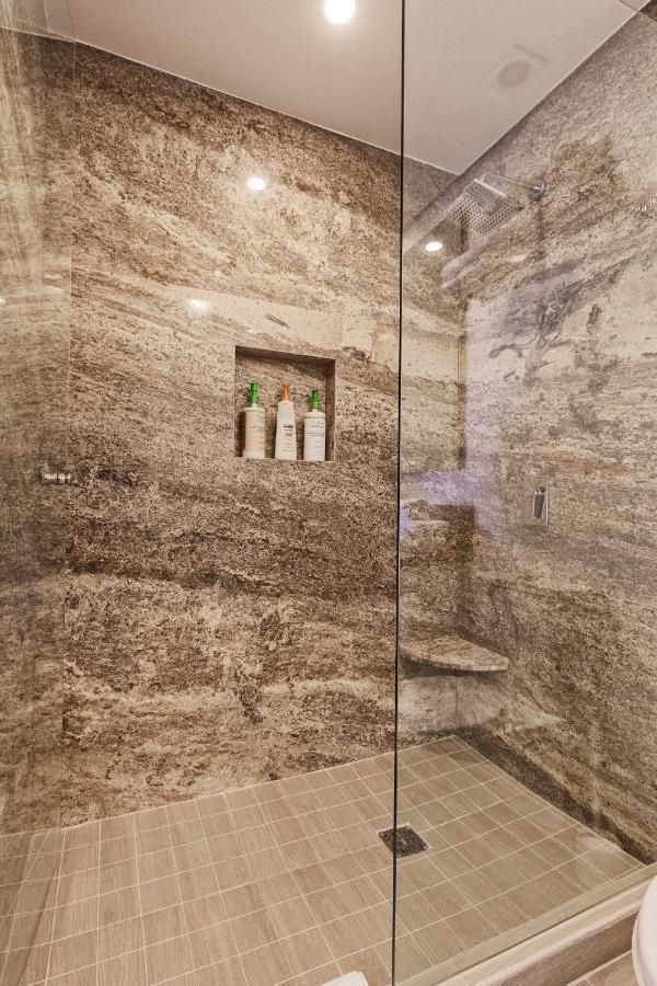 Brand New Contemporary 2 Bd Oceanfront Condo At Encantame Towers Verano E302 Playa Encanto Exterior foto